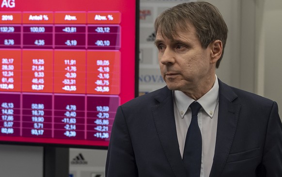 Bernhard Burgener, Praesident des FC Basel, spricht an der Bilanzmedienkonferenz in Basel, am Donnerstag, 5. April 2018. (KEYSTONE/Georgios Kefalas)