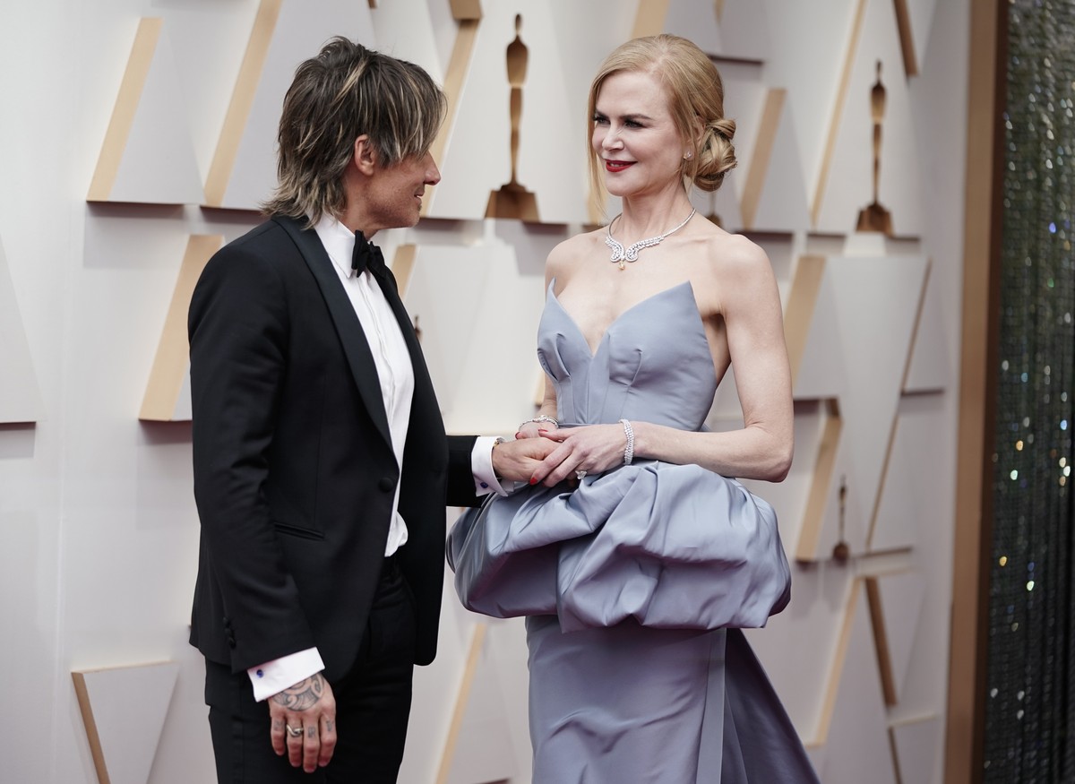 Keith Urban, left, and Nicole Kidman arrive at the Oscars on Sunday, March 27, 2022, at the Dolby Theatre in Los Angeles. (AP Photo/Jae C. Hong)
Nicole Kidman,Keith Urban