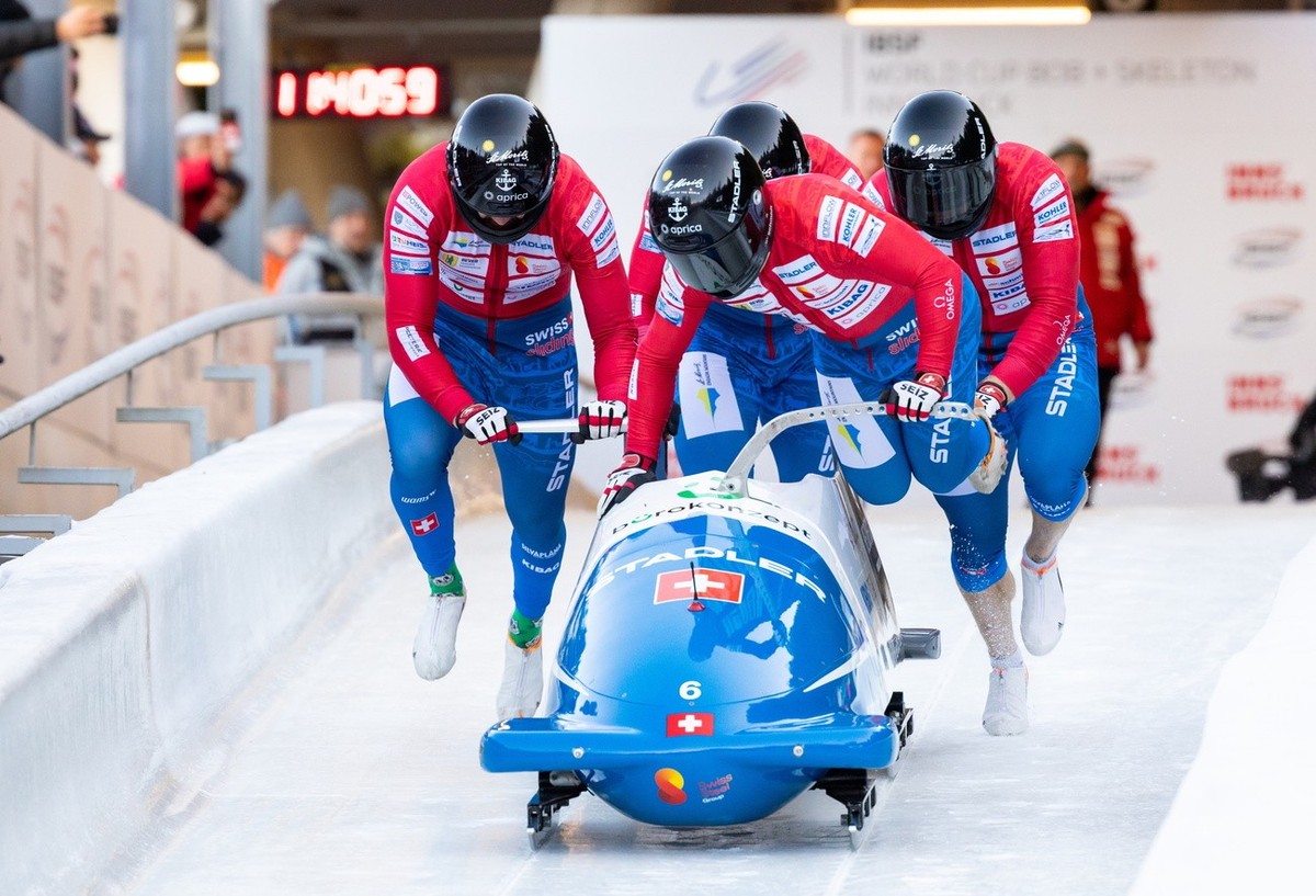 ABD0039_20250119 - INNSBRUCK - �STERREICH: C�dric Follador, Nicola Mariani, Luca Rolli und Quentin Juillard (SUI) w�hrend dem 1. Lauf im Viererbob der M�nner im Rahmen des IBSF Bob- und Skeleton-Weltc ...