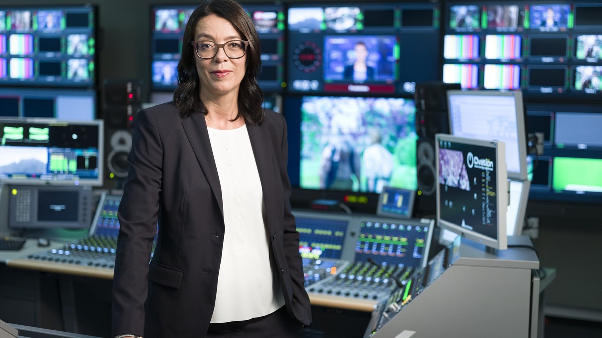 ARCHIVBILD ZUM STELLENABBAU BEI SRF --- Nathalie Wappler, Director of Swiss Radio and Television, SRF, poses for a photograph at the television studio of SRF in Zurich-Oerlikon, Switzerland, on August ...