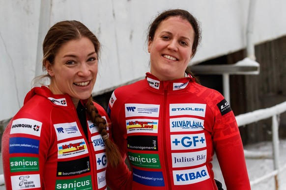 Team Martina Fontanive / Mara Morell stuerzten im 1. Lauf, 1/22/2023, Altenberg Deutschland, BMW IBSF World Cup Bobsleigh and Skeleton Altenberg *** Team Martina Fontanive Mara Morell crashed in 1 run ...