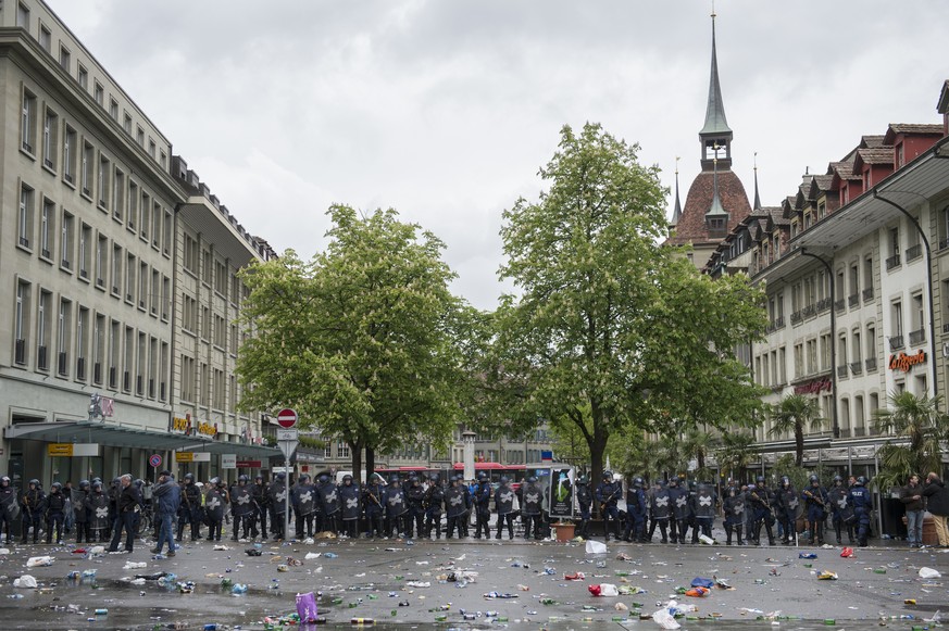 Grossaufgebot der Polizei in der Berner Innenstadt.