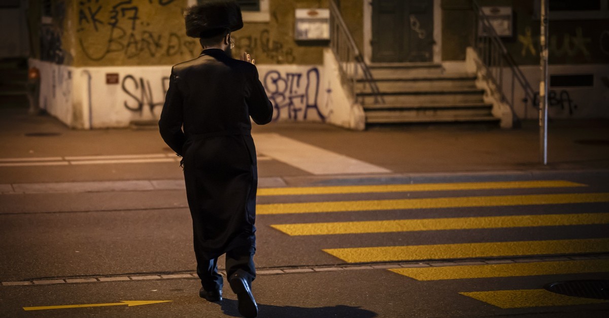 angriff-auf-juden-kosovare-h-tte-die-schweiz-seit-16-jahren-verlassen-m-ssen