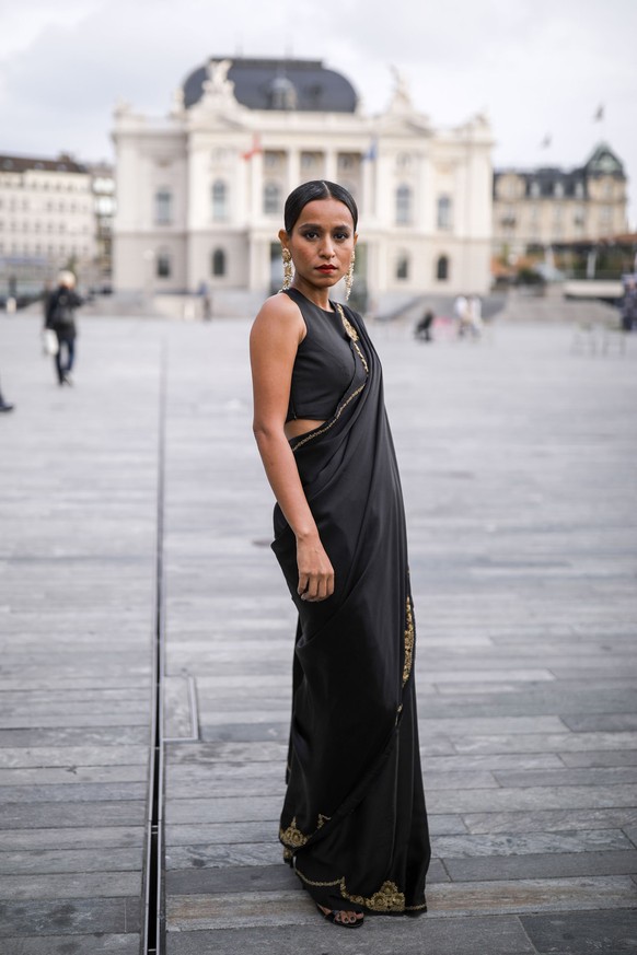 Tillotama Shome posiert vor der ZFF-Premiere von «Sir». Netterweise nicht auf dem schon etwas abgelatschten grünen Teppich.