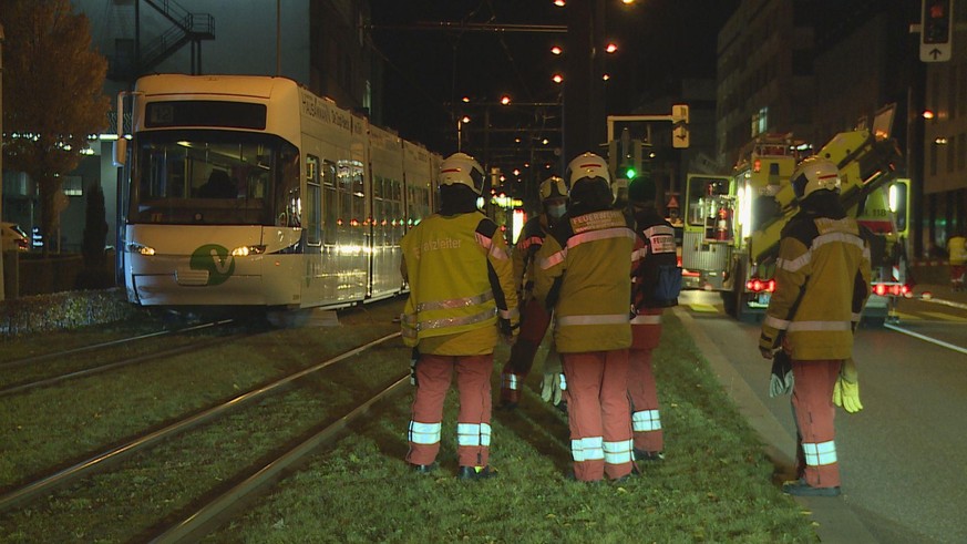 Der tödliche Tramunfall ereignete sich am Freitagabend in Dübendorf.