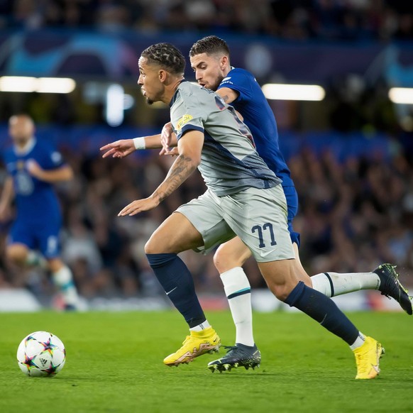 Mandatory Credit: Photo by Mark Greenwood/IPS/Shutterstock 13390969f Noah Okafor of FC Saltzburg is pressured by Jorginho of Chelsea Chelsea v FC Saltzburg, UEFA Champions Leage game 2, Stamford Bridg ...