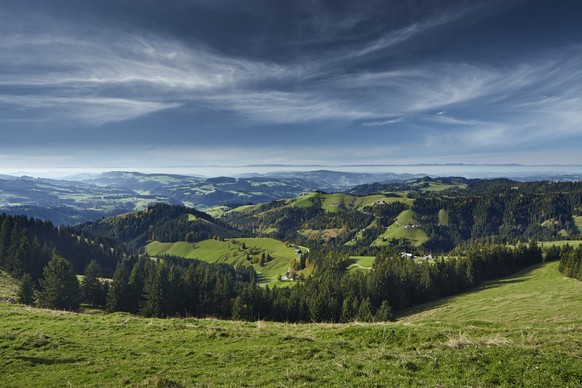 Wachthubel Frühlingswanderung Schweiz Beste Frühlingswanderungen Rauszeit