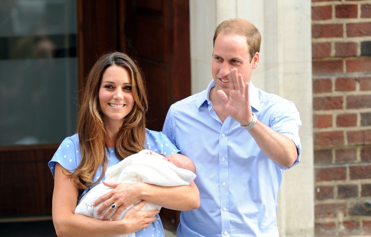 8 September 2014.....The Duchess of Cambridge is pregnant with her second child.....Kensington Palace said the Queen and members of both families were delighted with the news.....The palace said that  ...