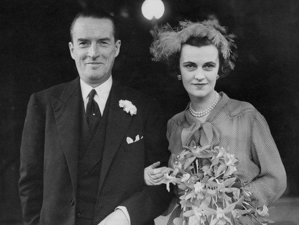 Argyll Wedding
Margaret Campbell, formerly Sweeny, née Whigham (1912 - 1993), now Duchess of Argyll, and Ian Douglas Campbell, 11th Duke of Argyll (1903 - 1973), after their wedding at Caxton Hall in  ...