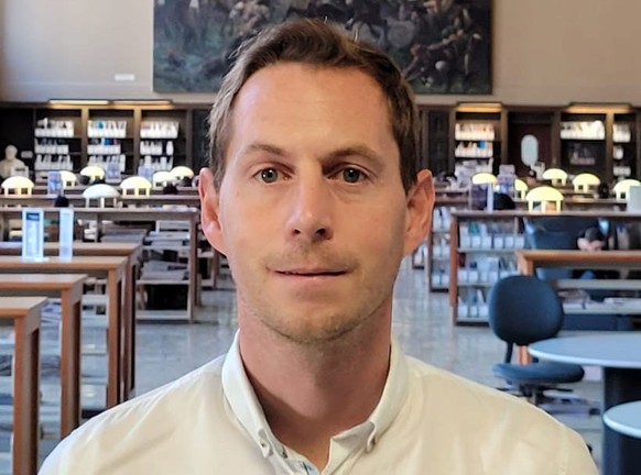 Der Historiker Moritz Pöllath ist Dozent an der Ludwig-Maximilians-Universität München und Reserveoffizier der Bundeswehr.