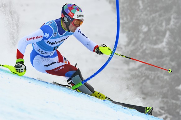 Switzerland&#039;s Daniel Yule competes during the second run of the men&#039;s slalom race at the Alpine Skiing FIS Ski World Cup in Adelboden, Switzerland, Sunday, January 8, 2017.(KEYSTONE/Jean-Chr ...