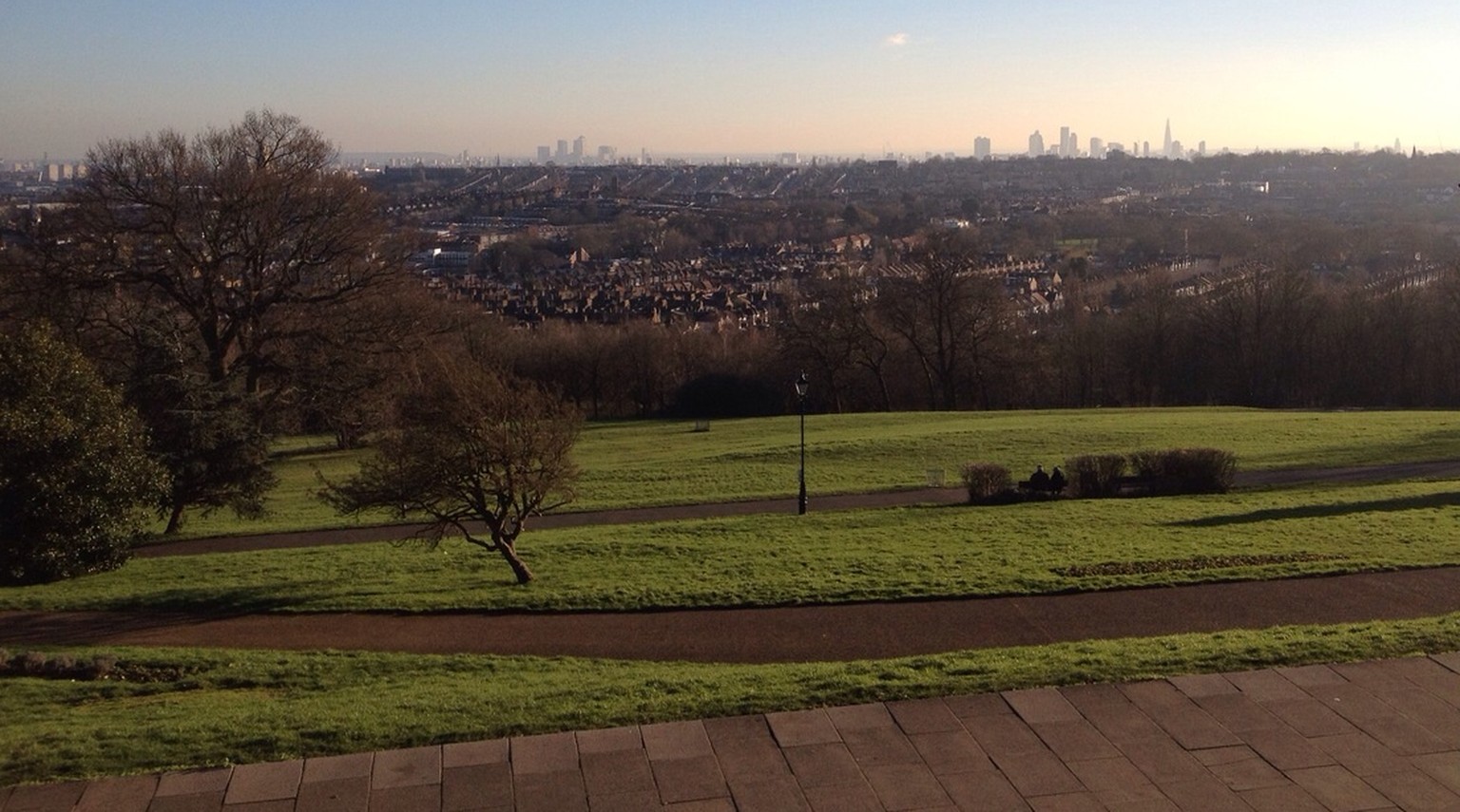 Der Blick vom Hügel, auf dem der Alexandra Palace steht, in Richtung Innenstadt.