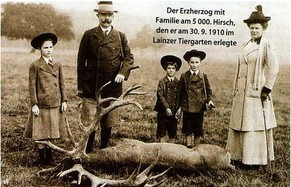 Schiesswütig: Franz Ferdinand mit seinem 5000. Hirsch.