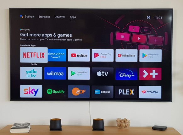 Die Yallo-TV-App muss zunächst aus dem Google Play Store installiert werden. Auf der mitgelieferten TV-Box können beliebige TV- und Streaming-Apps installiert werden.