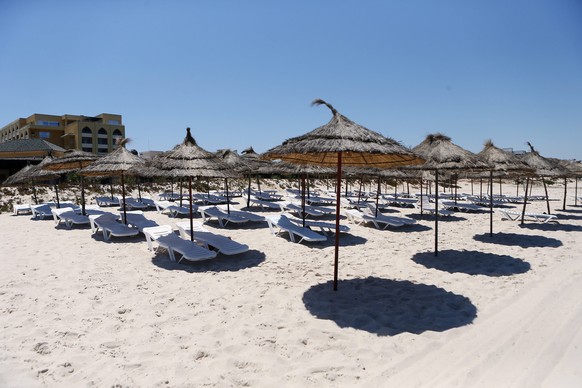 Leerer Strand in Tunesien: Terroranschläge haben dem Land zugesetzt.