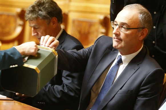 Guy Parmelin bei der Stimmabgabe im Parlament am Mittwoch Morgen.