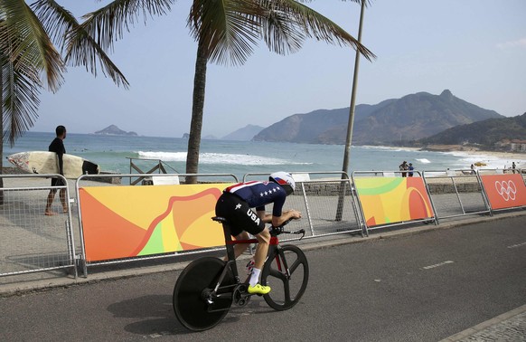 2016 Rio Olympics - Cycling Road - Training - Men&#039;s Individual Time Trial - Pontal - Rio de Janeiro, Brazil - 09/08/2016. Brent Bookwalter (USA) of the USA trains. REUTERS/Paul Hanna FOR EDITORIA ...