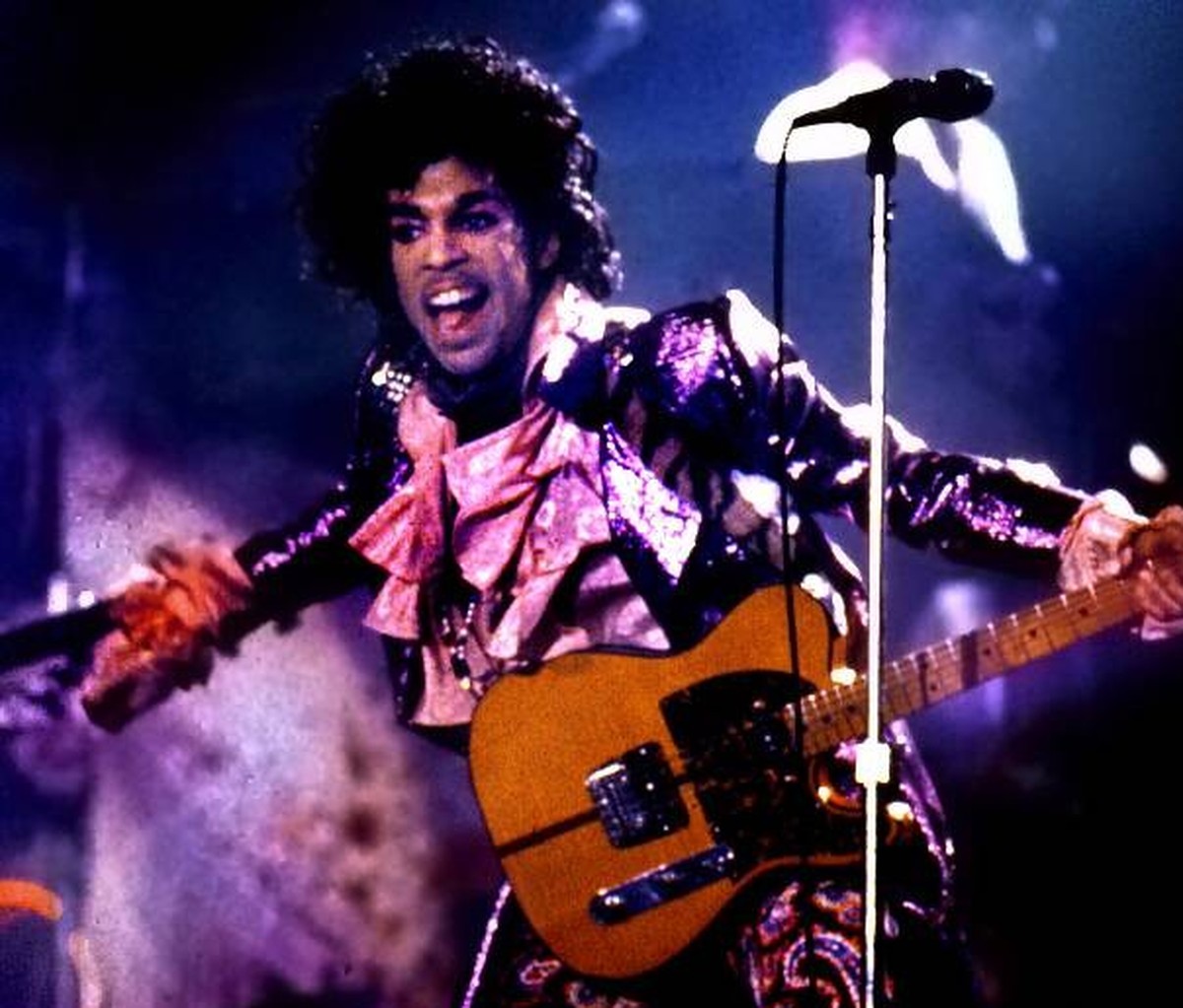April 21, 2016 - File - PRINCE ROGERS NELSON (June 7, 1958 - April 21, 2016) has died, age 57, at his Paisley Park home and studio in Minnesota. It was reported earlier that police had been investigat ...