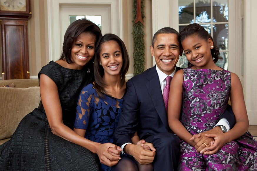 ZUM ABSCHIED DES OFFIZIELLEN FOTOGRAFEN DES WEISSEN HAUSES, PETE SOUZA, ENDE JANUAR 2017 STELLEN WIR IHNEN FOLGENDES BILDMATERIAL ZUR VERFUEGUNG - This photo provided by the White House, taken Dec. 11 ...