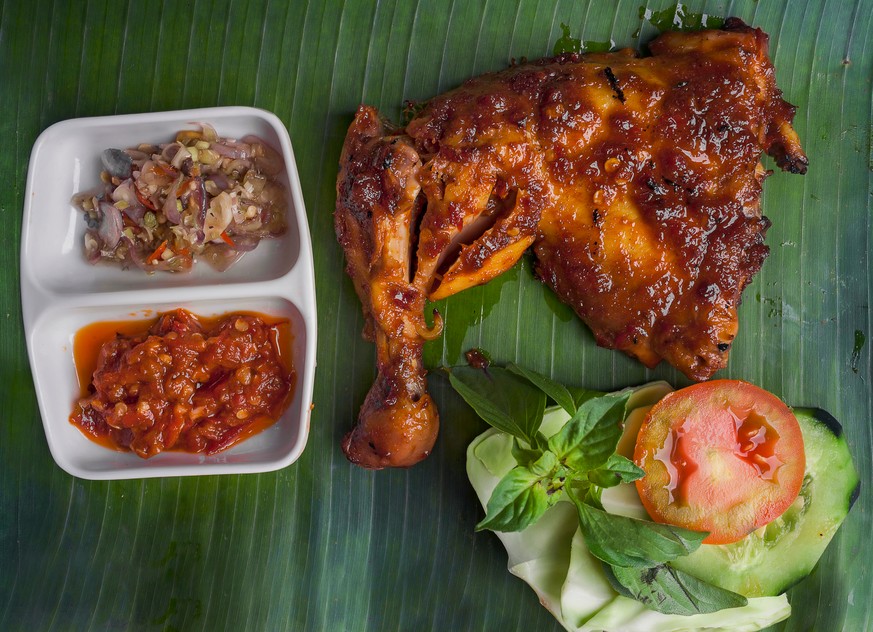 balinese chicken bali indonesien poulet huhn hähnchen grill essen food