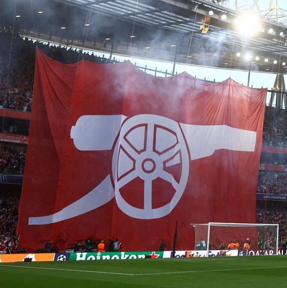 An Arsenal display in the stands before kick-off Arsenal v Paris Saint-Germain, UEFA Champions League, Semi Final, First Leg, Football, Emirates Stadium, London, UK - 29 Apr 2025 EDITORIAL USE ONLY No ...