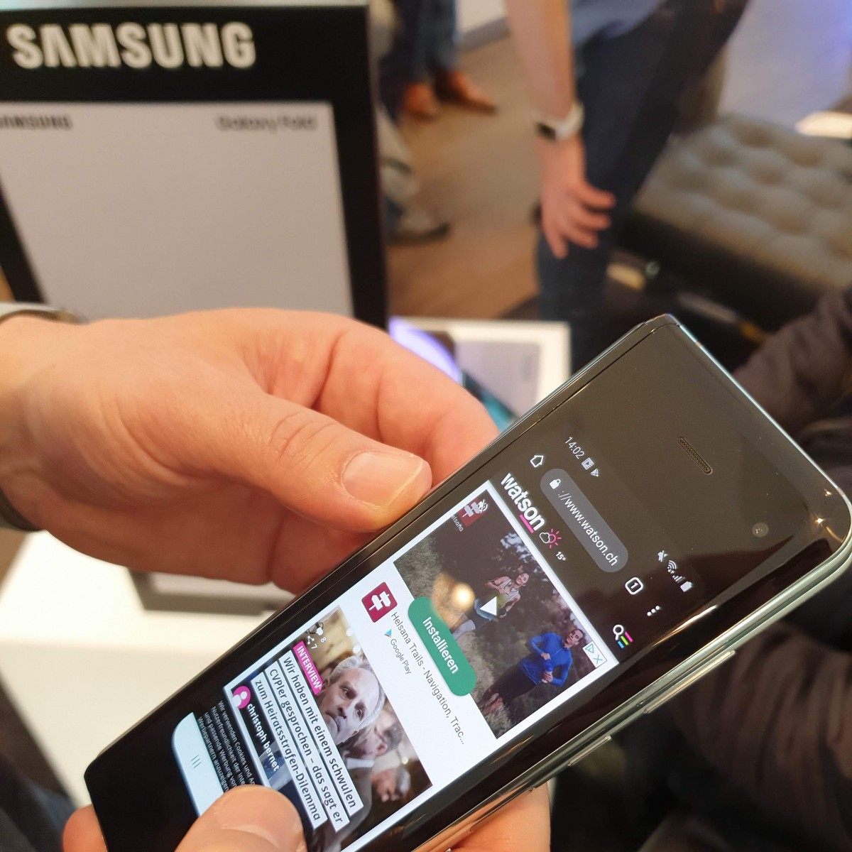 Samsung Galaxy Fold Smartphone