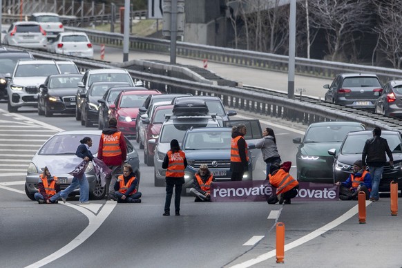 activists