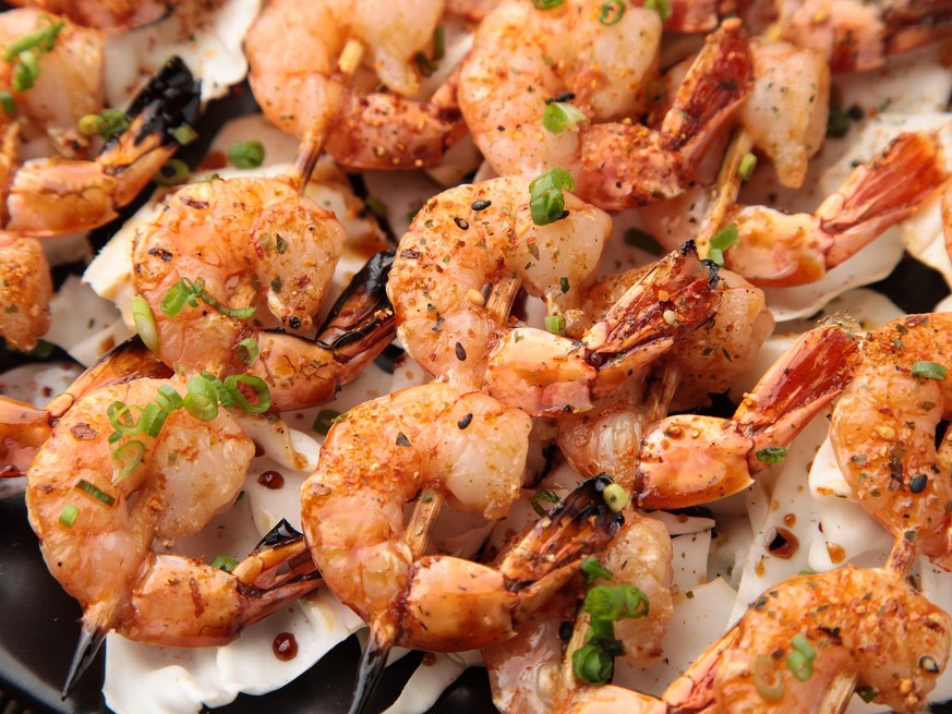 shrimp yakitori prawn crevetten garnelen bbq grill grillieren satay food essen fisch