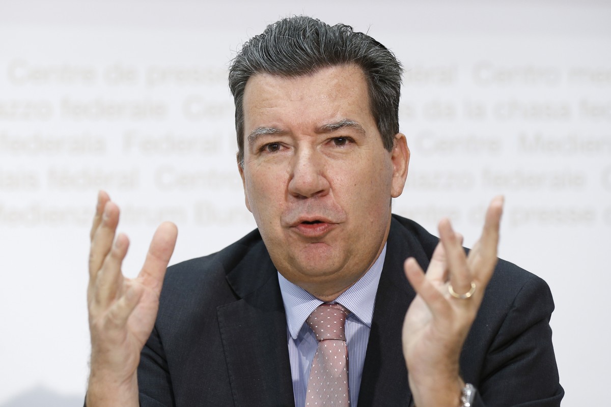 Andre Duvillard, Delegierter Sicherheitsverbund Schweiz, spricht an einer Medienkonferenz der Taskforce TETRA ueber die Bekaempfung des dschihadistisch motivierten Terrorismus in der Schweiz, am Monta ...