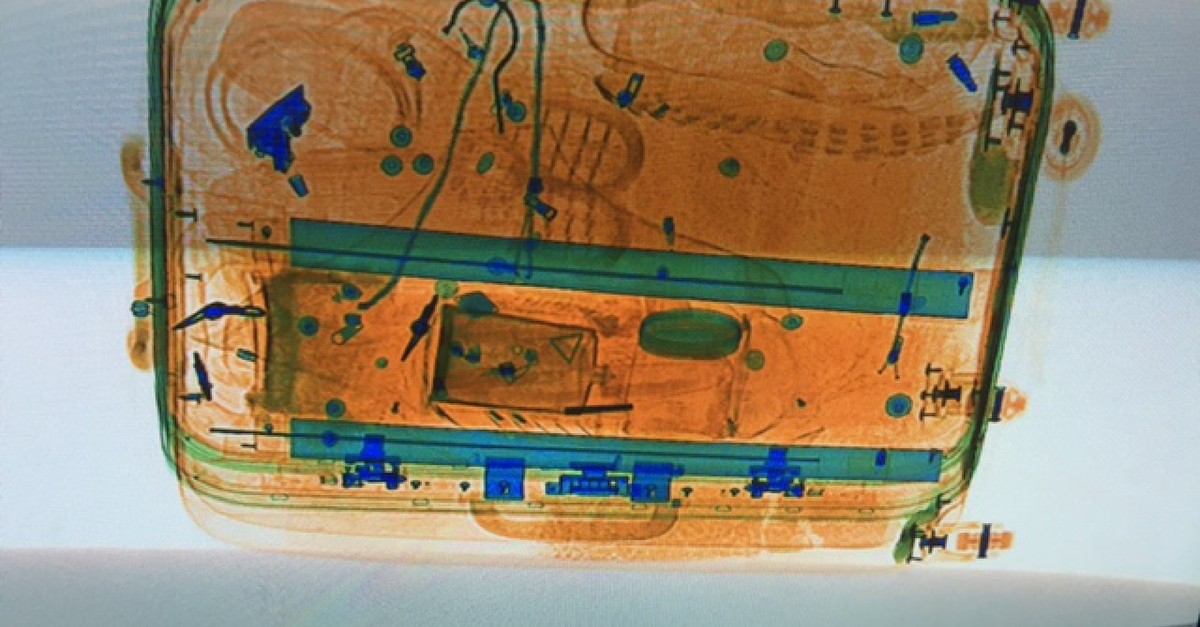 polizei-stellt-am-flughafen-z-rich-mehrere-tonnen-drogen-sicher