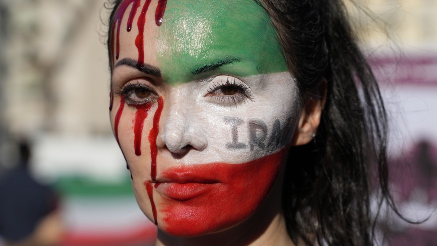 More than 1,000 demonstrators in Iran already charged Russian army expects front breakthroughs ++ Podolyak: only negotiate with successor Putin