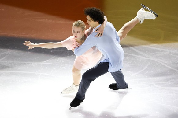 RUSSIA, ST PETERSBURG - APRIL 4, 2026: Figure skaters Makar Ignatov and Alexandra Ignatova perform during the Russian Challenge ice skating tournament and show. Alexander Demianchuk/TASS PUBLICATIONxN ...