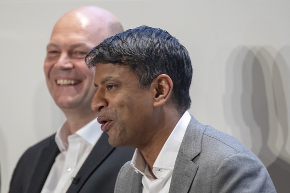 epa07331105 Harry Kirsch (L), Chief Financial Office, and Vas Narasimhan, CEO of Swiss pharmaceutical group Novartis, speak during the annual results media conference at the Novartis Campus in Basel,  ...