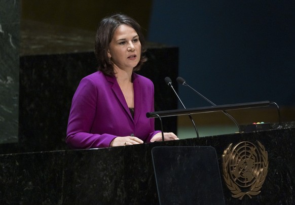epa10101918 German Foreign Minster Annalena Baerbock addresses the Tenth Review Conference of the Parties to the Treaty on the Non-Proliferation of Nuclear Weapons (NPT) at United Nations headquarters ...