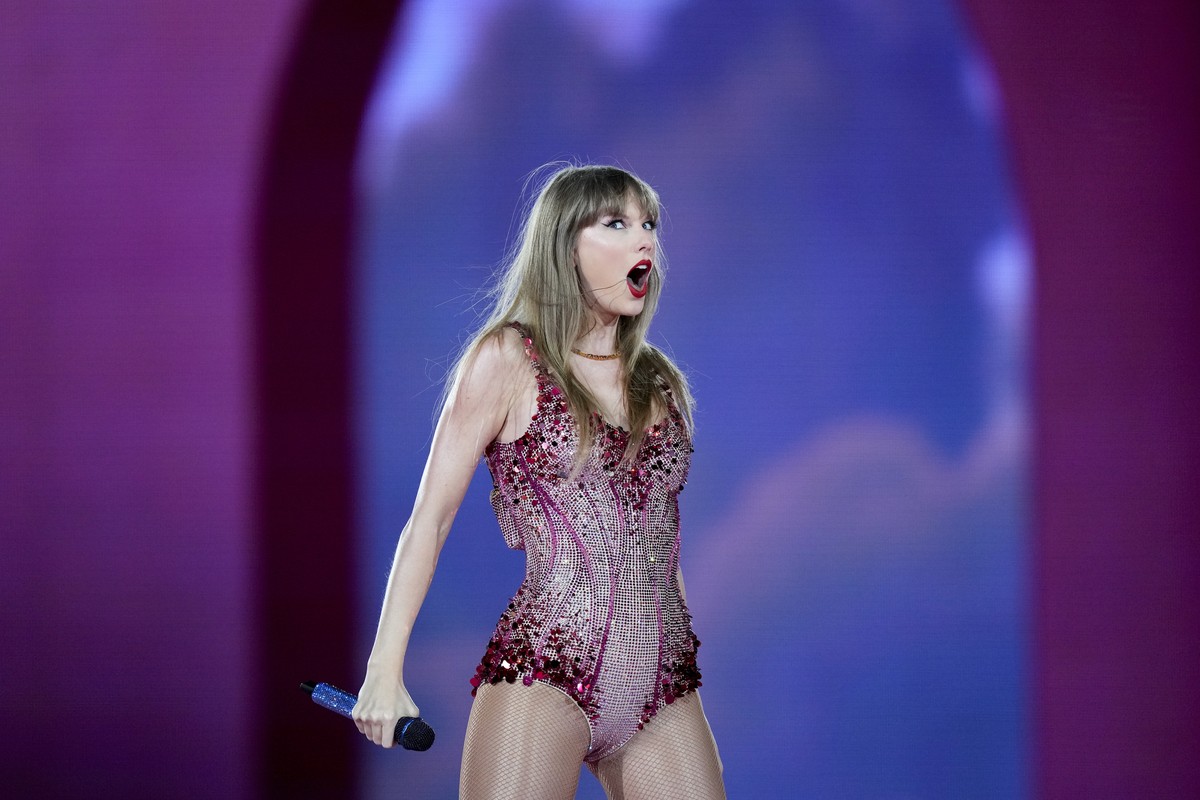 Taylor Swift performs at the Monumental stadium during her Eras Tour concert in Buenos Aires, Argentina, Thursday, Nov. 9, 2023. (AP Photo/Natacha Pisarenko)