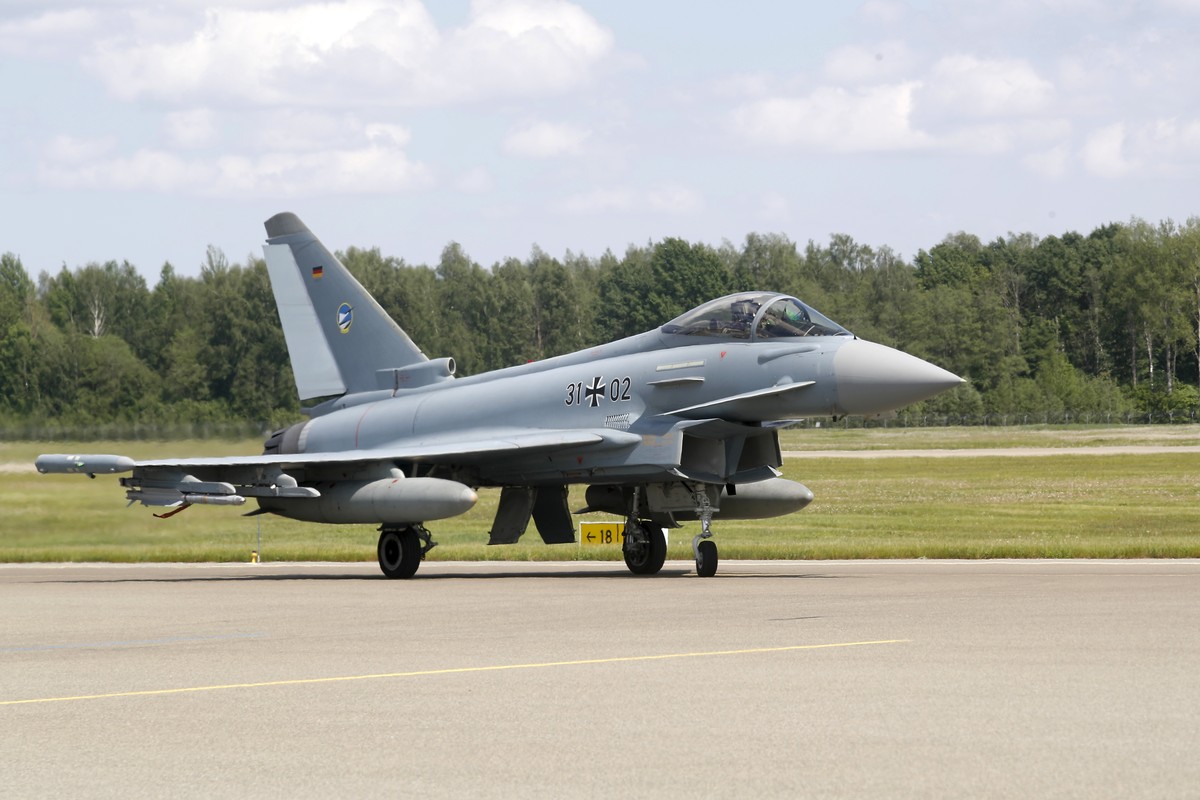 epa11357961 A German Air Force Eurofighter Typhoon is seen during 'Tango Scramble' due to German Defence Minister Boris Pistorius' visit to Lievarde airbase in Latvia, 21 May 2024. Bori ...