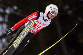 Simon Ammann landet in Willingen nur auf Platz 25.