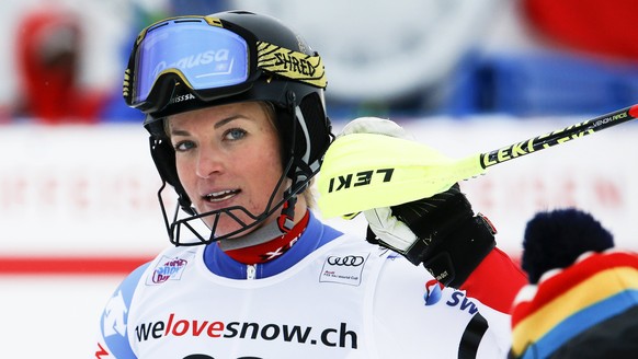 epa06376004 Lara Gut of Switzerland reacts in the finish area during the women&#039;s Slalom of the Alpine Combined race of the FIS Alpine Skiing World Cup in St. Moritz, Switzerland, 08 December 2017 ...