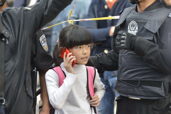 Sechs Tote und 26 Verletzte, das ist die traurige Bilanz einer Massenpanik in einer Grundschule in Kunming.