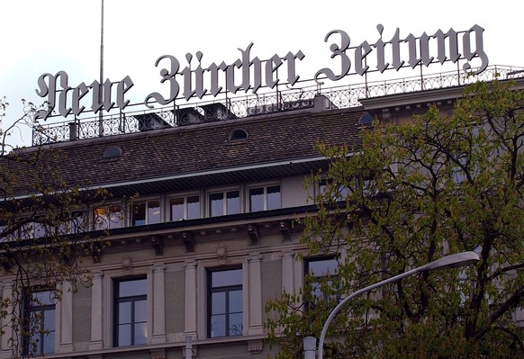 Blick auf auf die Fassade des Verlags Neue Zürcher Zeitung, an der Falkenstrasse in Zürich.