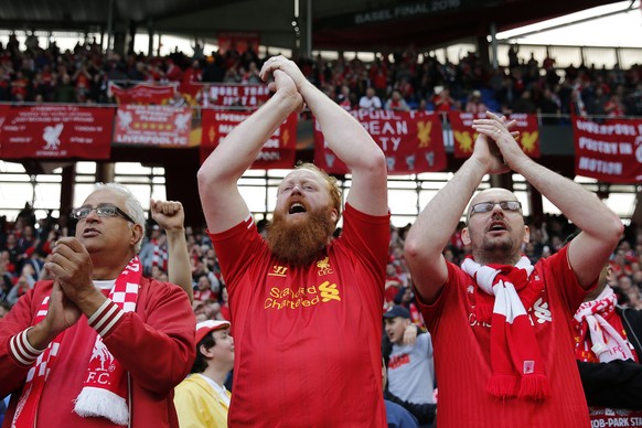 Liverpool supporters to sing before the UEFA Europa League final between England&#039;s Liverpool FC and Spain&#039;s Sevilla Futbol Club at the St. Jakob-Park stadium in Basel, Switzerland, on Wednes ...