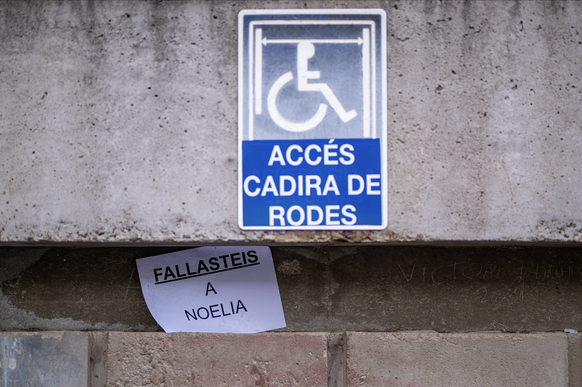 A judge in Barcelona refuses for the third time to suspend the euthanasia of Noelia Castillo Outside the hospital Sant Camil, on March 26, 2026, in Sant Pere de Ribes, Barcelona, Cataluna Spain The ma ...