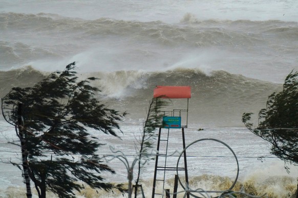 Waves surge in Ha Tinh province, Vietnam, Monday, Aug. 25, 2025, as Typhoon Kajiki was approaching. (Nguyen Dong/VNExpress via AP)
Vietnam Asia Storm