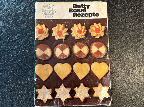 Weihnachtsguetzli von Betty Bossi: dieses Rezepte-Heft begleitet meine Familie schon seit über 60 Jahren.