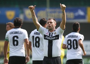 Endlich dürfen die Spieler von Parma wieder auflaufen.