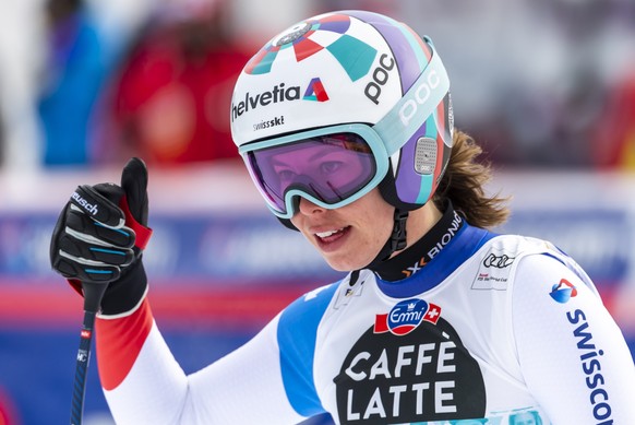 epa08959312 Switzerland&#039;s Michelle Gisin reacts in the finish area during the women&#039;s downhill race at the FIS Alpine Skiing World Cup in Crans-Montana, Switzerland, 23 January 2021. EPA/ALE ...