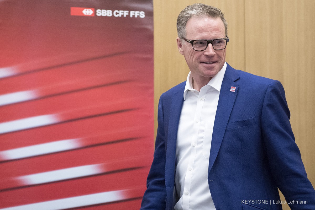 Andreas Meyer, SBB CEO praesentiert das neuste Programm "Railfit 20/30" zur Kostensenkung und Wettbewerbsfaehigkeit der SBB fuer die Zukunft, am Donnerstag, 22. September 2016, in Bern. Bis  ...