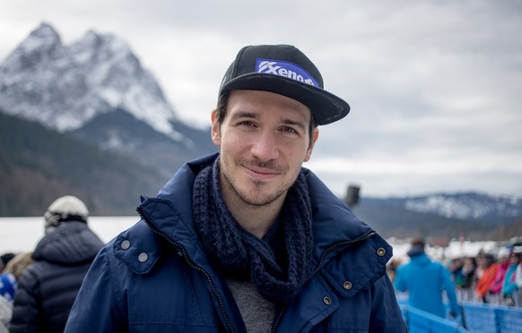 Ski alpin: Weltcup, Riesenslalom, Herren, 2. Durchgang in Garmisch-Partenkirchen. Felix Neureuther (Deutschland) im Zuschauerbereich. Foto: Michael Kappeler/dpa +++ dpa-Bildfunk +++ (KEYSTONE/DPA/Mich ...