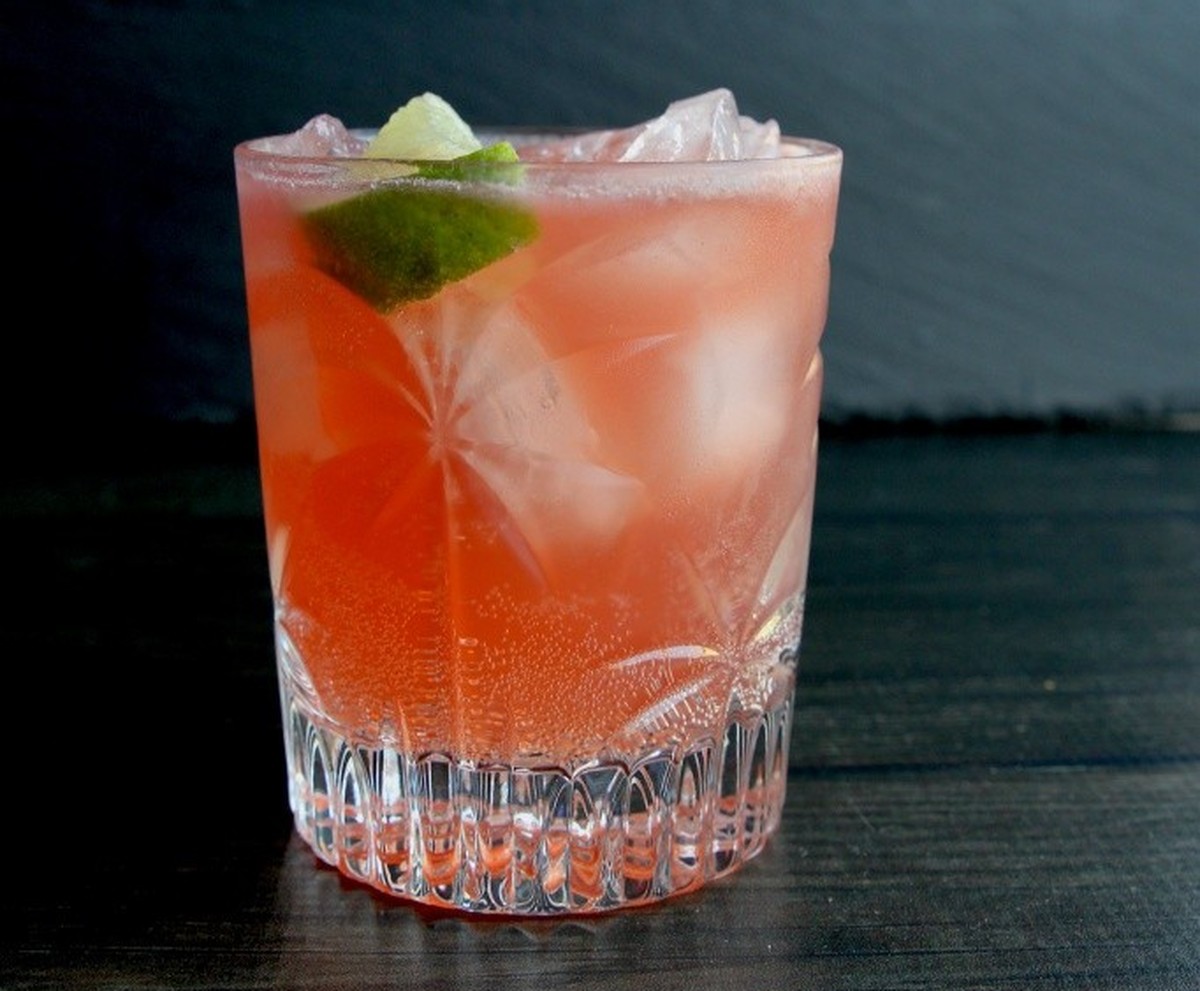 Beachy Bourbon trinken drinks cocktail whisky whiskey alkohol https://www.zenbelly.com/wp-content/uploads/2017/03/beachy-bourbon-683x1024.jpg