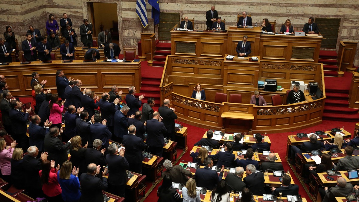 After a train crash: Conservatives in Athens survive the vote of no confidence.  The WHO extends negotiations on a global pandemic agreement
